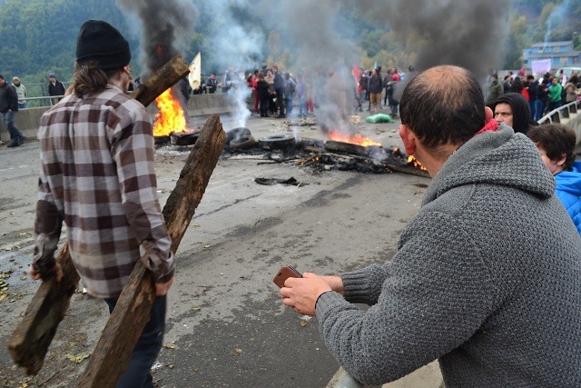 Pescadores intentaron tomarse la gobernación de Chiloé