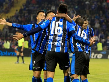 Huachipato realizó oferta formal por el portero venezolano José Contreras