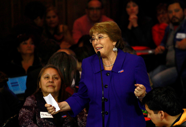 Presidenta Bachelet inició su gira a Europa donde visitará Suecia e Inglaterra