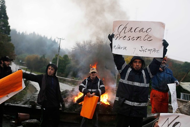 Funcionarios de Los Lagos paralizan en apoyo a los pescadores de Chiloé