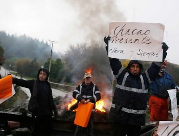 Funcionarios de Los Lagos paralizan en apoyo a los pescadores de Chiloé