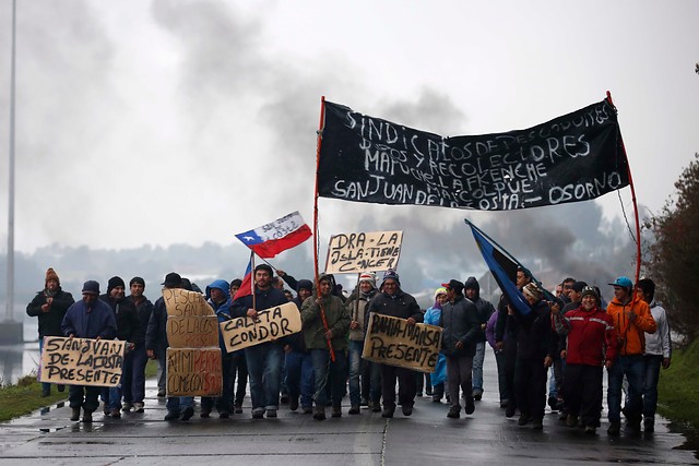 Chiloé en crisis: Gobierno y pescadores retoman negociaciones