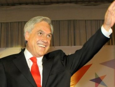 Encuesta CERC-MORI: Piñera se ubica como el político con más futuro y relega a ME-O al segundo puesto