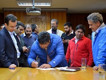 Gobierno logra acuerdo con dirigentes de seis localidades de Chiloé