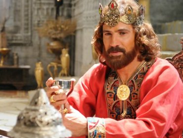 Debut de "Rey David" logró posicionar a TVN dentro de los 3 primeros lugares del rating