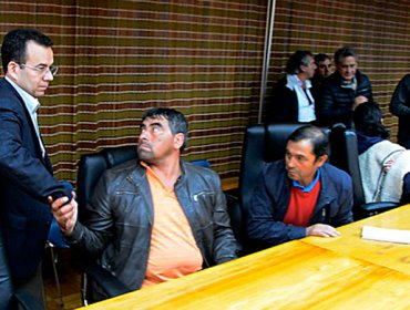 Gobierno intenta normalizar actividades en Chiloé