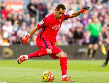 Claudio Bravo recibe el alta médica y sería titular en la final de Copa del Rey