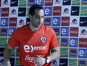 Claudio Bravo estará con la 'Roja' en la Copa América Centenario