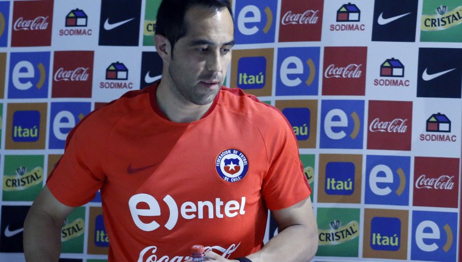 Claudio Bravo estará con la 'Roja' en la Copa América Centenario