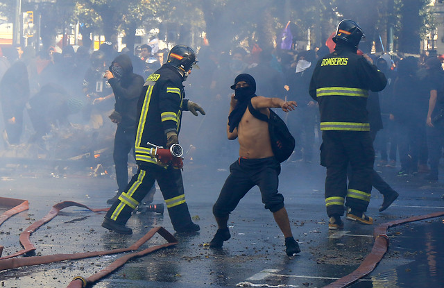 Gobierno interpondrá 21 querellas tras los desmanes ocurridos en Valparaíso