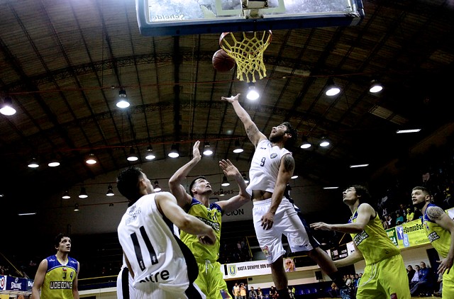 Básquetbol: Tinguiririca mantuvo su invicto y sigue al tope de la Libcentro