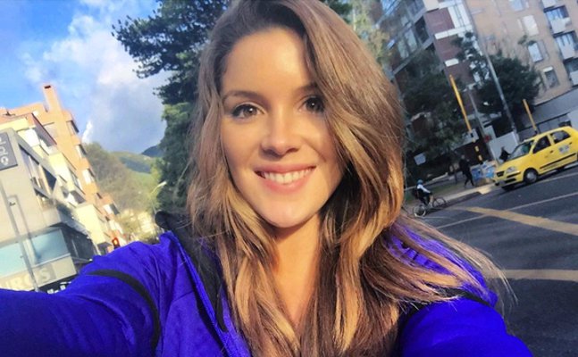 Cata Vallejos debutó en la web como cantante de reguetón