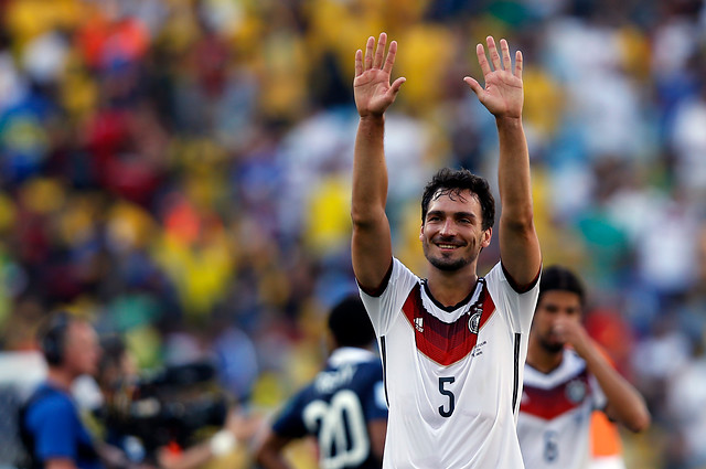 Vidal tiene nuevo compañero: Mats Hummels firmó hasta el 2021 con el Bayern