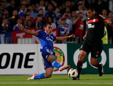 Flamengo buscaría quedarse con los goles de Eduardo Vargas