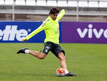 Kaká sustituye a Douglas Costa en Brasil para la Copa América Centenario