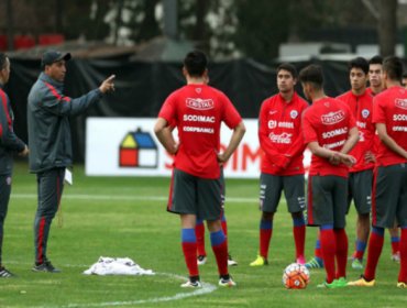 Héctor Robles dio a conocer la nómina sub 20 para los amistosos ante Uruguay