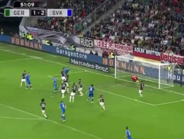 ¡Qué error!: Ter Stegen se “come” un gol increíble jugando por Alemania