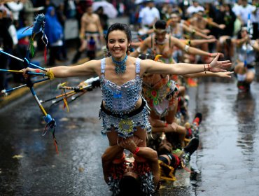 Conoce las mejores imágenes del “Santiago es Carnaval 2016”