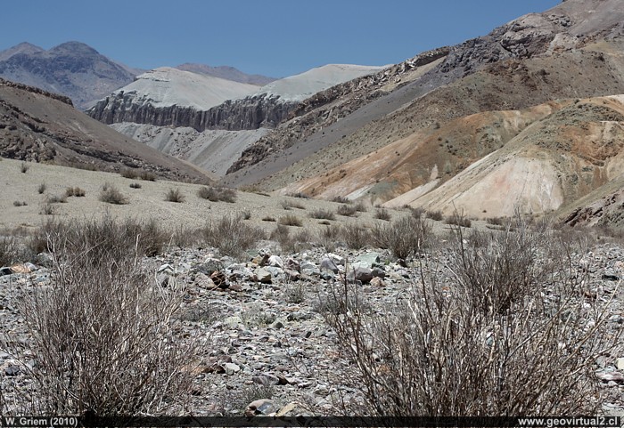 Denuncian a secta que tendría a niños en la la precordillera de Copiapó