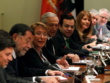 Presidenta Bachelet preside nuevo Consejo de Gabinete