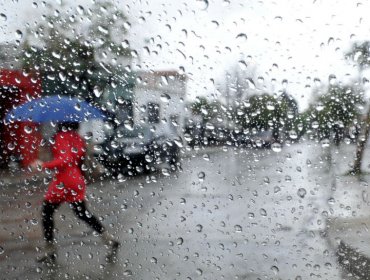 Onemi declara “Alerta Meteorológica” por lluvias desde Coquimbo a Santiago