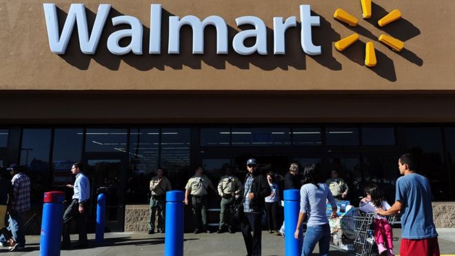 Walmart dueño de Supermercados Líder probará el uso de Uber para entregas a domicilio