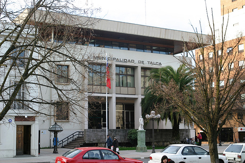 Municipalidad de Talca: Los despidieron por ser Homosexuales