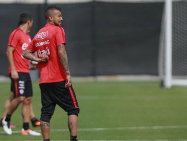 Arturo Vidal se sumó a los homenajes para Muhammad Ali