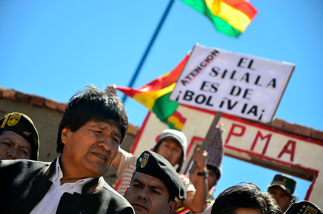 Evo Morales contesta por Twiter a ofensiva chilena por el Silala