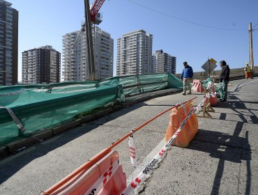 Inminente desplome de conocida calle de Viña del Mar por socavón