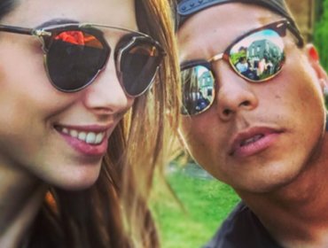 Esposa de Edu Vargas muestra guatita de 16 semanas de embarazo