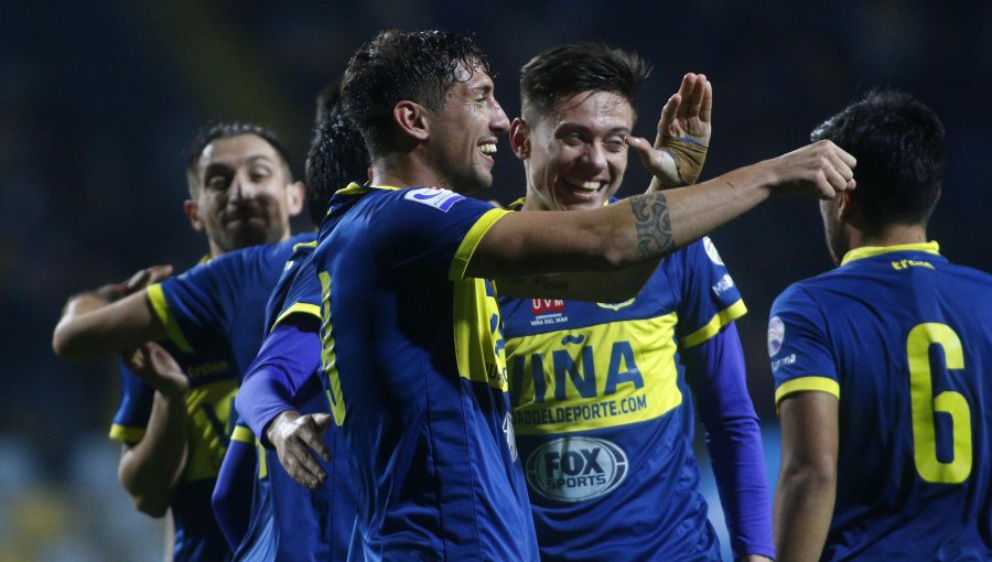 Pachuca de México compra el 80% de Everton de Viña del Mar