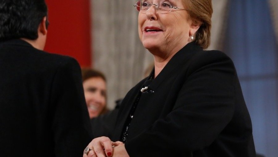 Bachelet en radio Zero: "Quiero que aquí se reconozca que hubo un error"