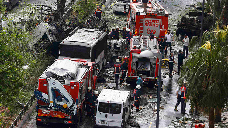 Turquía: Una explosión deja al menos 11 muertos y decenas de heridos en el centro de Estambul