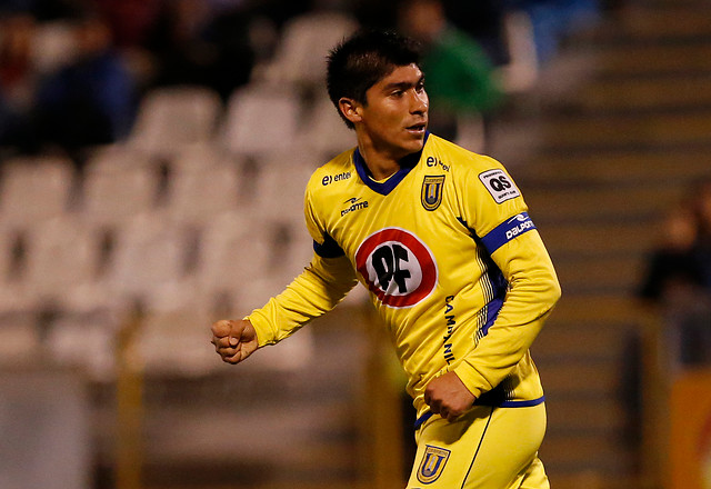 José Huentelaf se convirtió en el cuarto refuerzo de Deportes Temuco