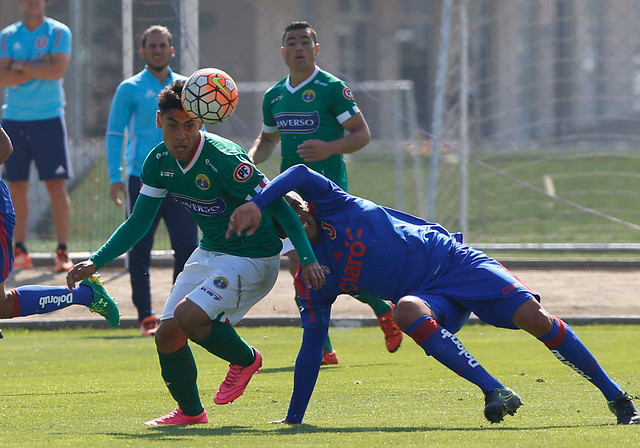 Felipe Mora se convertirá en el nuevo ariete de Universidad de Chile