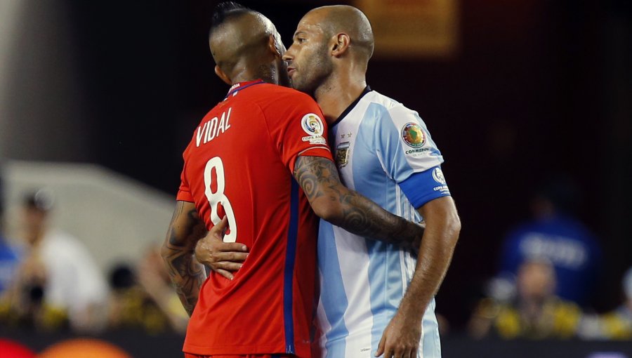 Javier Mascherano: "El equipo hizo un partido inteligente ante Chile"