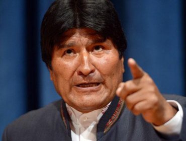 Presidente Evo Morales se lanza contra los políticos chilenos vía redes sociales