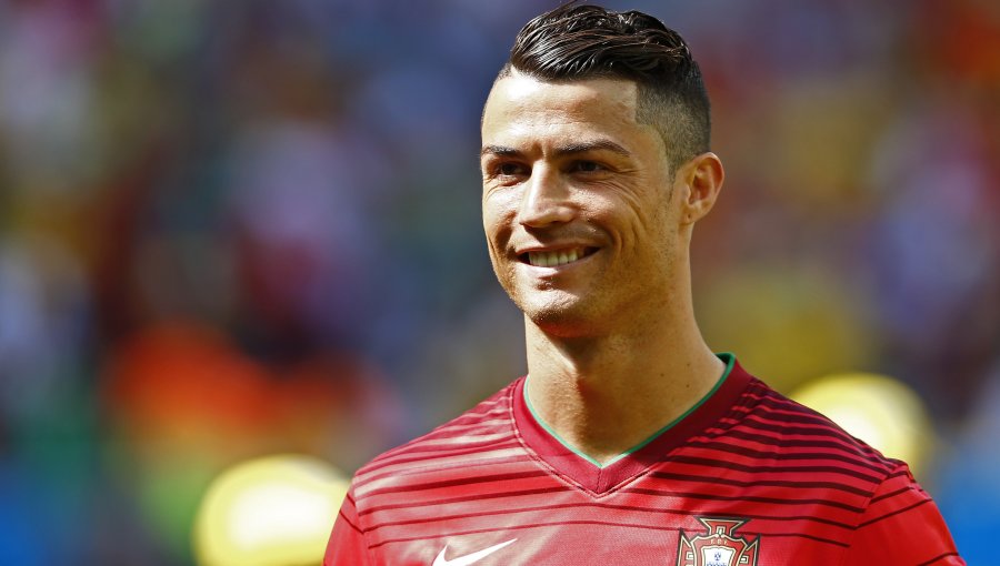 Cristiano Ronaldo guió la goleada de Portugal sobre Estonia