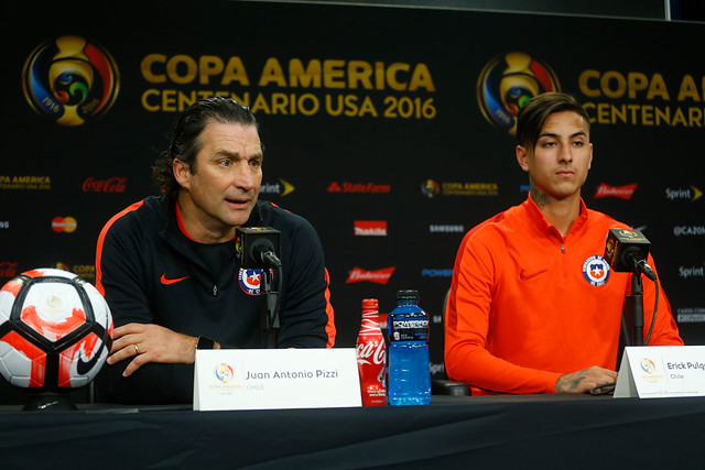 Erick Pulgar: “Ante cualquier equipo hay que tener el máximo respeto”