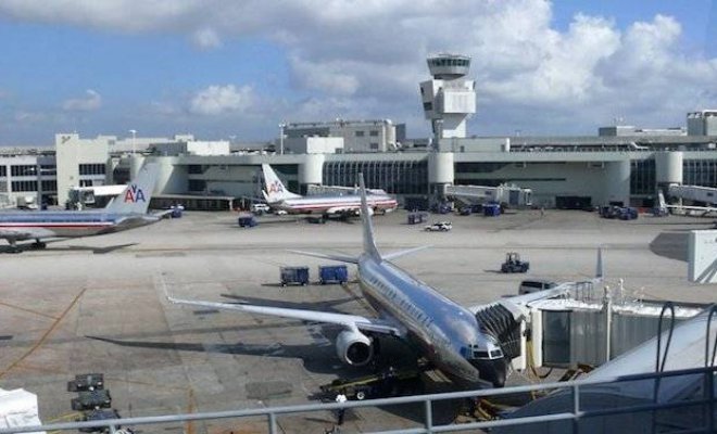 Argentina: La huelga de controladores aéreos genera retrasos en los principales aeropuertos