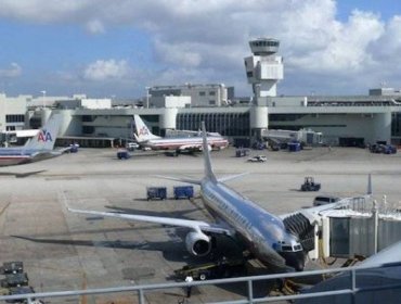 Argentina: La huelga de controladores aéreos genera retrasos en los principales aeropuertos