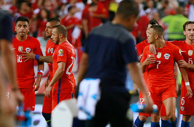 La pelea de Sánchez y Jara que casi termina a los golpes en la Roja