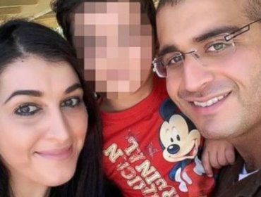 La esposa del atacante de Orlando lo acompañó a comprar municiones