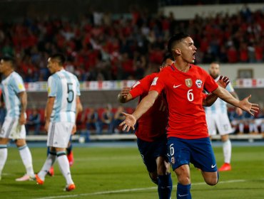 Twente de Felipe Gutiérrez se mantendrá en la Primera División de Holanda