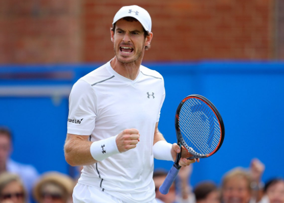 Andy Murray remontó ante Raonic y es pentacampeón en Queen's