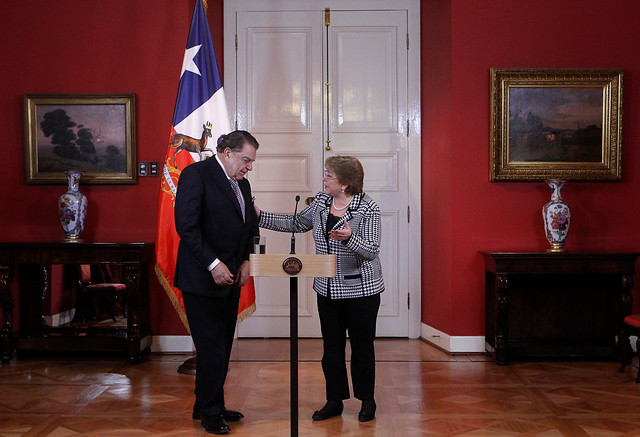 Bachelet recibió en La Moneda a Don Francisco para coordinar la Teletón 2016