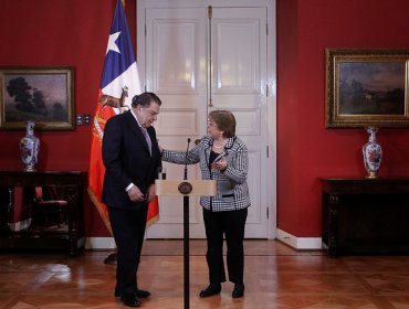 Bachelet recibió en La Moneda a Don Francisco para coordinar la Teletón 2016