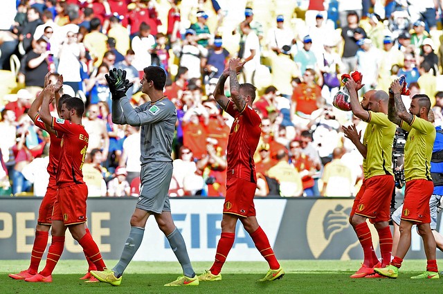 Bélgica clasificó y dejó fuera de la Eurocopa a Suecia