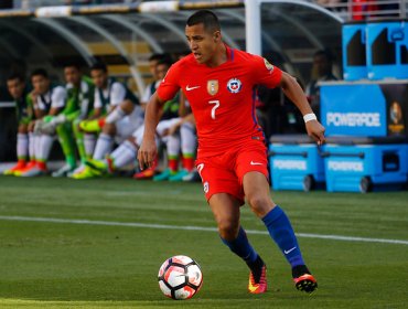 Diario español destacó los 100 partidos que alcanzará Alexis con la 'Roja'